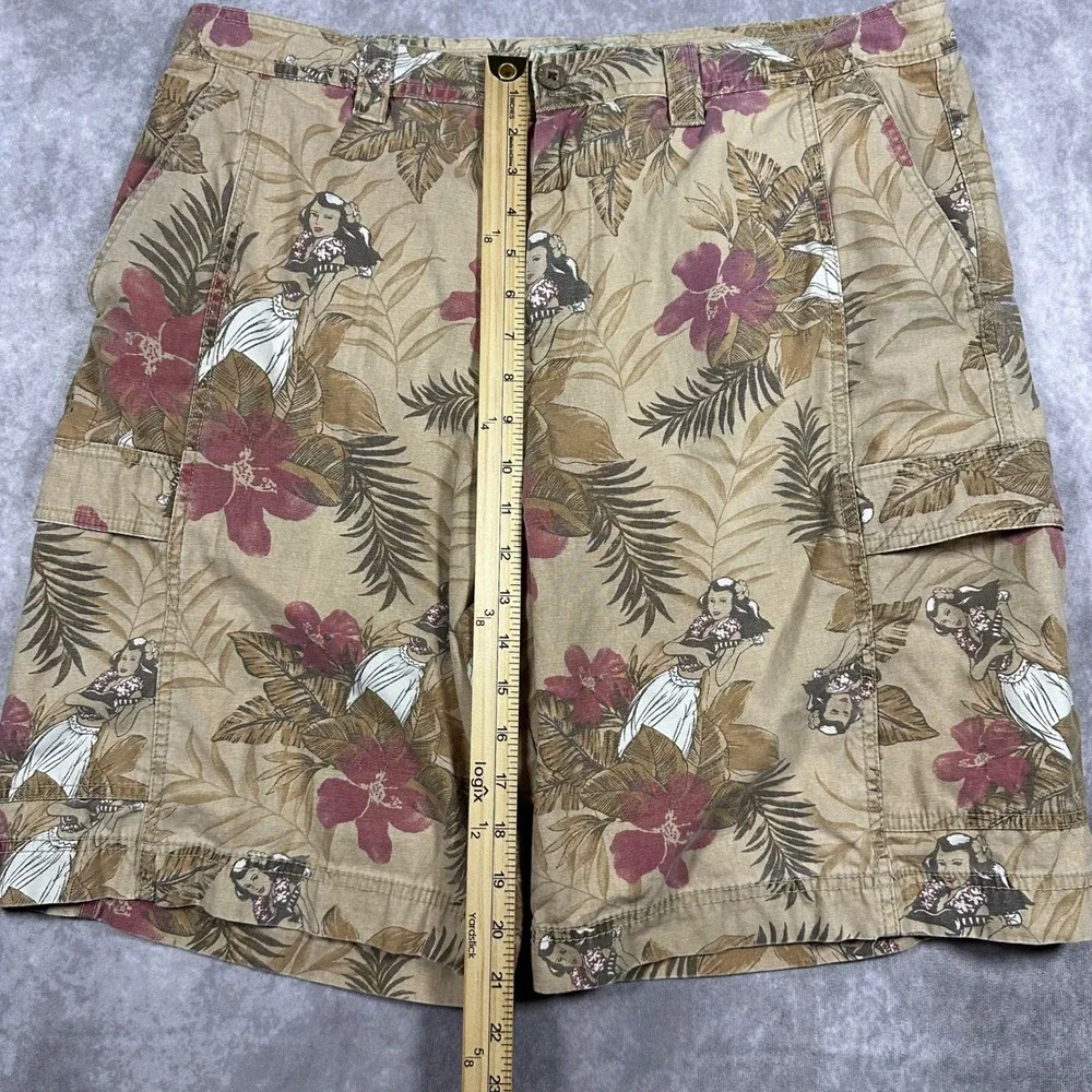 Island Shores Mens 38 Cargo Shorts Tan Tropical Hula Girl Hibiscus Cotton Floral
